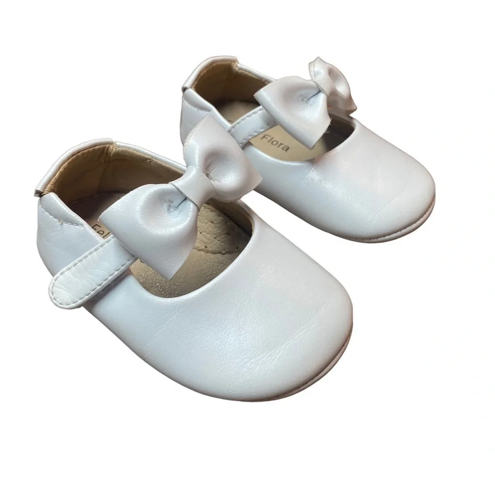 FELIX & Flora White toddler shoes